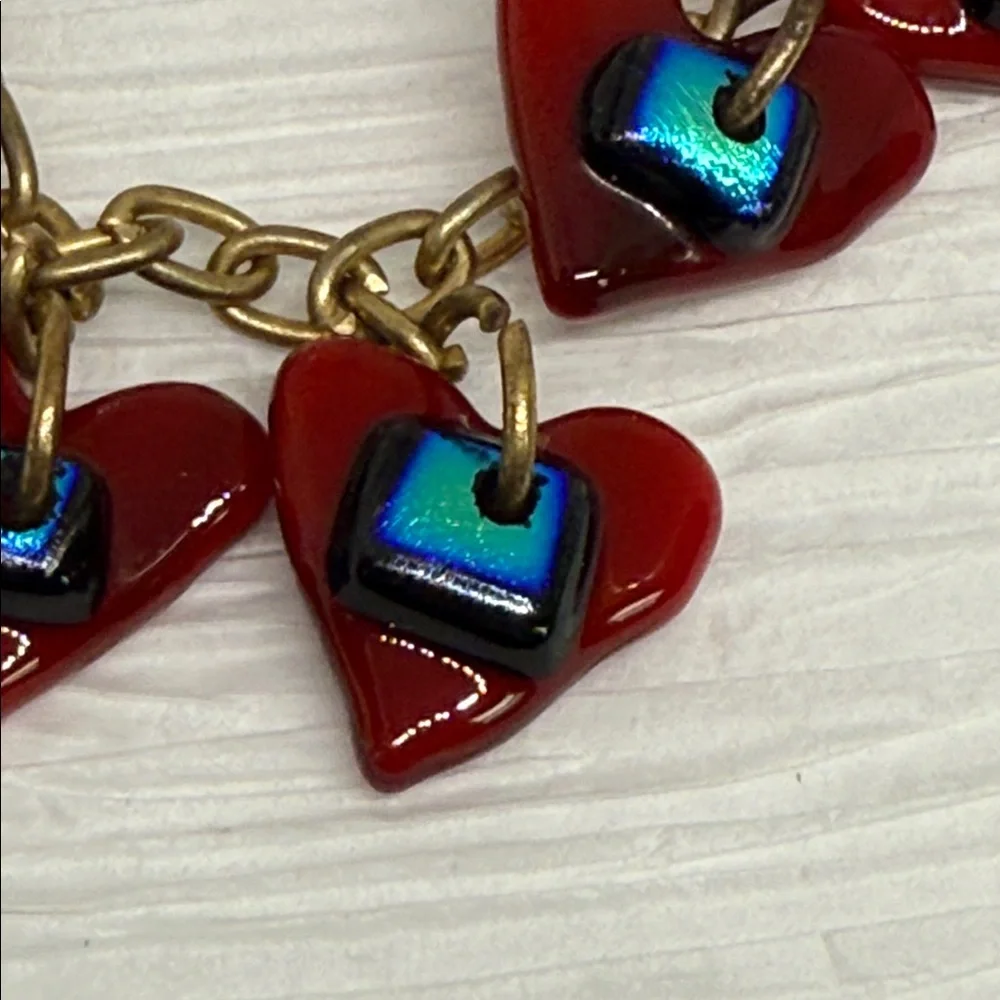 Gorgeous vintage Red glass Heart Charm Bracelet
